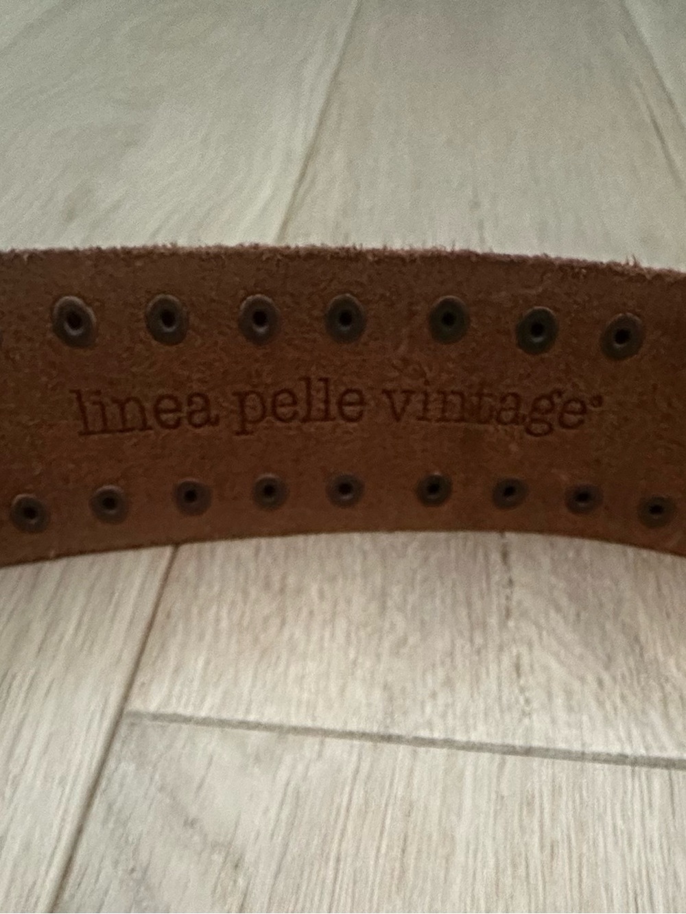 Vintage leather belt - Picture 3 of 15